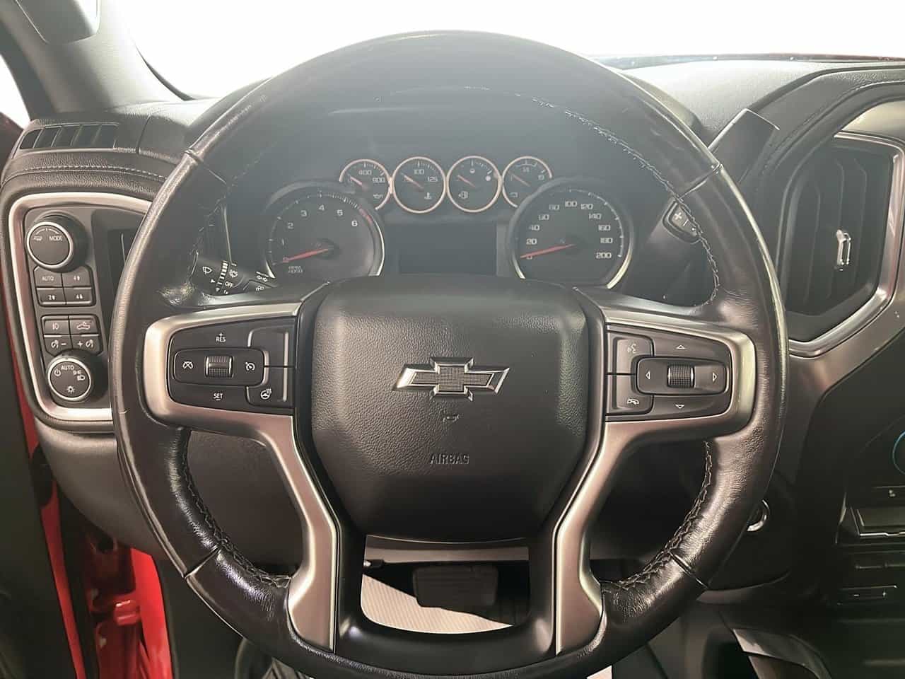 2021 Chevrolet Silverado 1500 4Wd Crew Cab Lt Trail Boss * V8 5.3 L * - Image 12