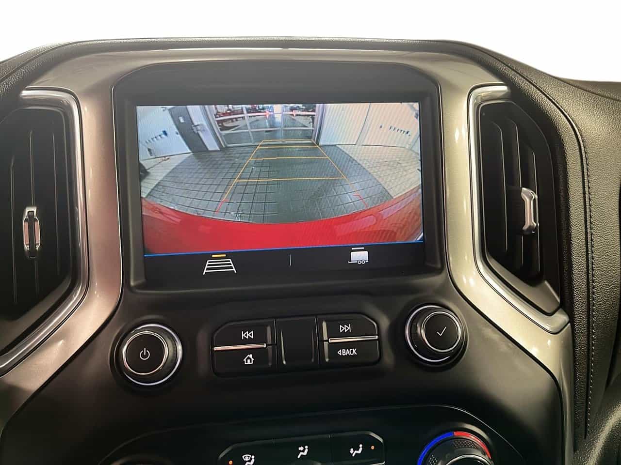 2021 Chevrolet Silverado 1500 4Wd Crew Cab Lt Trail Boss * V8 5.3 L * - Image 17