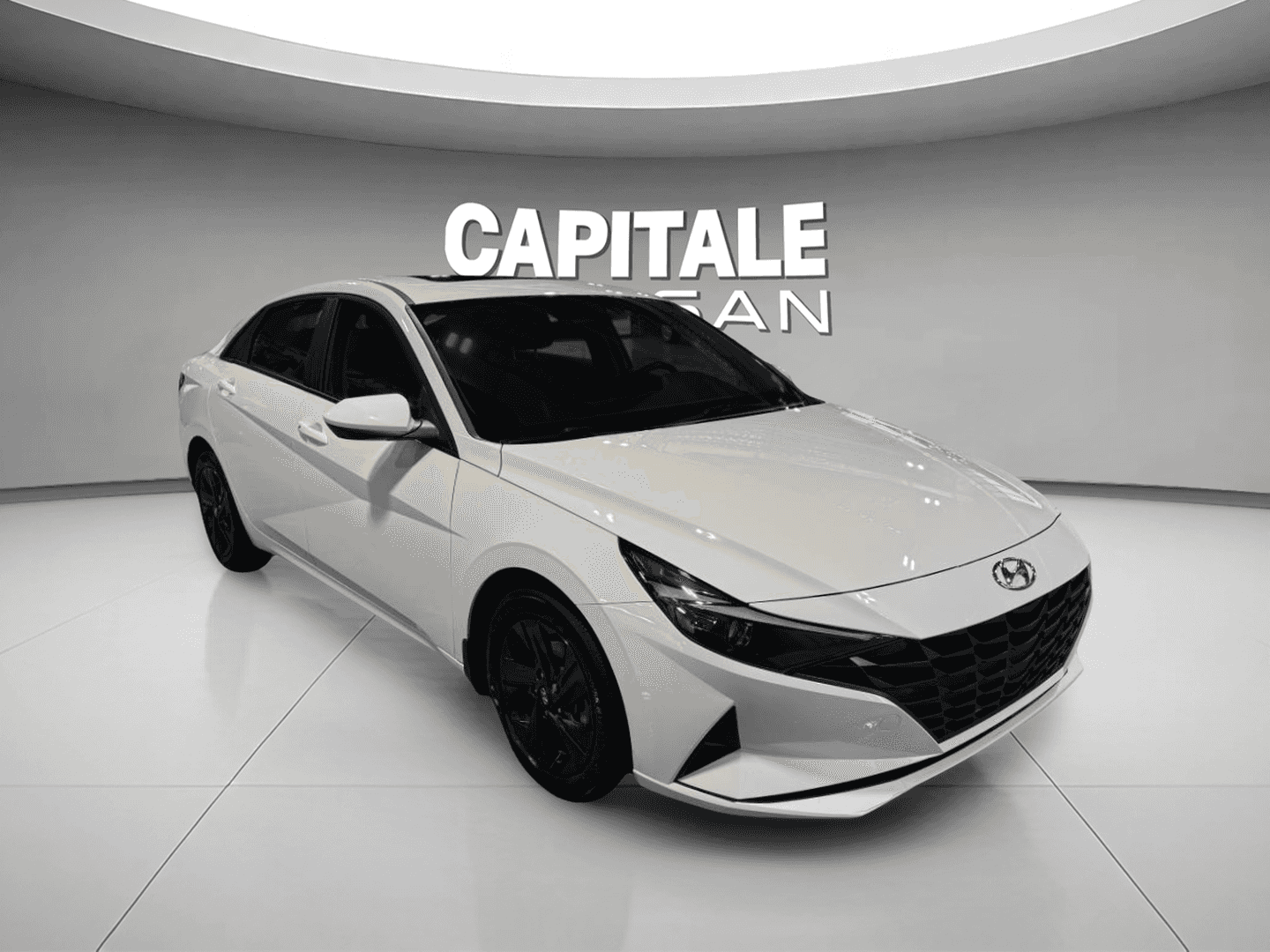 2021 Hyundai Elantra Preferred IVT avec ensemble Soleil et technologie - Image 7