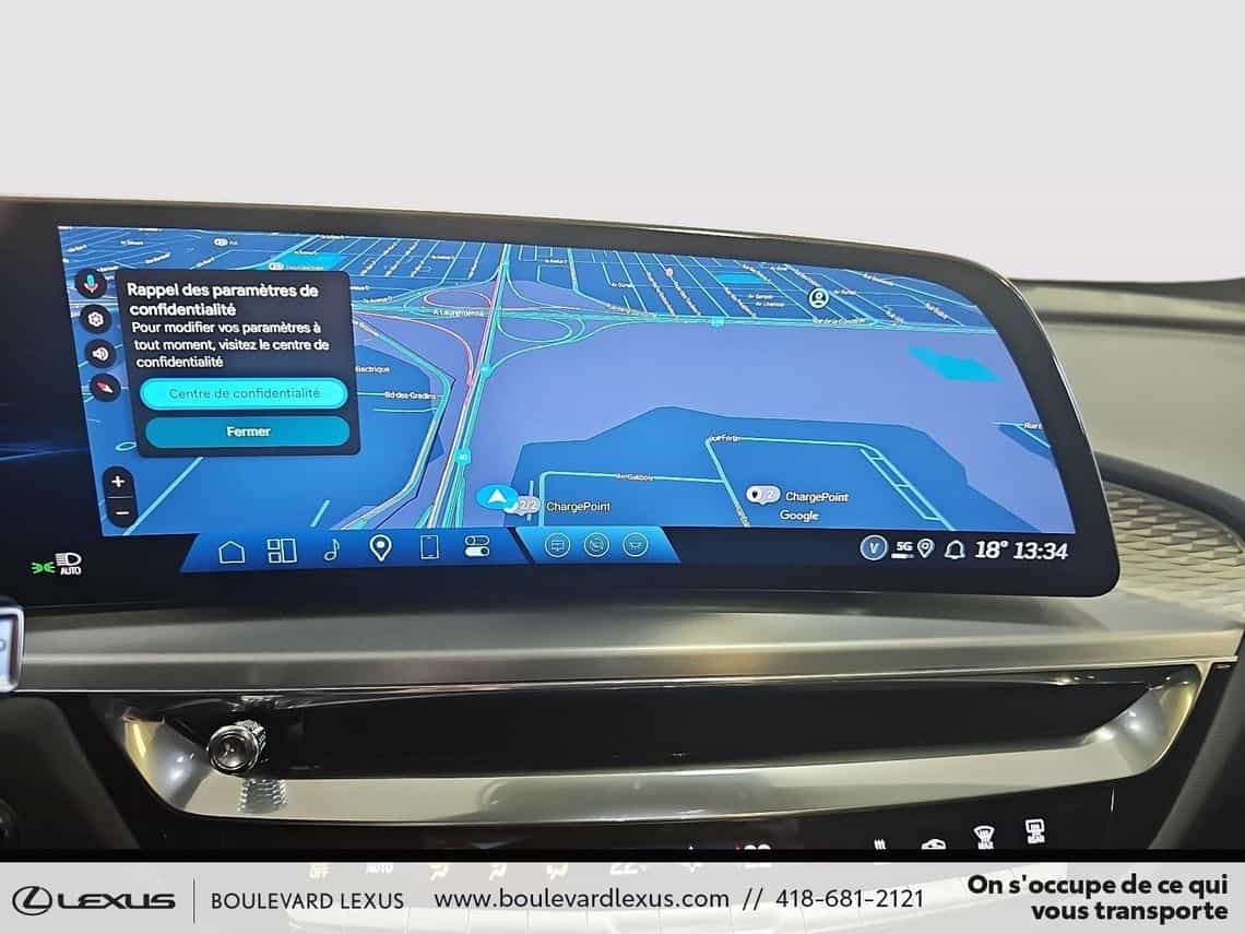 2024 Cadillac Lyriq Sport 2 AWD - Image 17